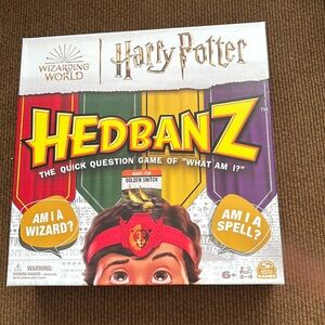 Headbanz Game Harry Potter Wizarding World 2022 Edition with New Cards (NWOT)